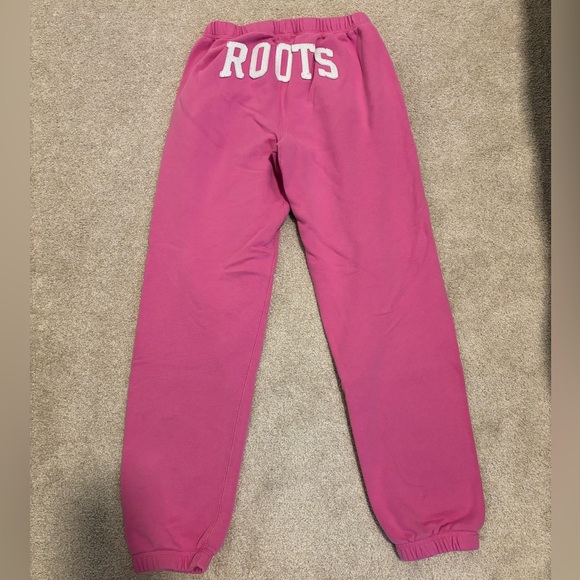 Barbie x Roots Small Sweatpants - Picture 4 of 6